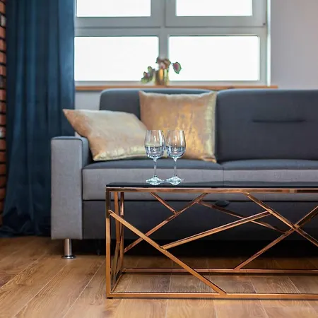 Functional Apartment With Parking In Warsaw'S Wola District By Noclegi Renters Daire